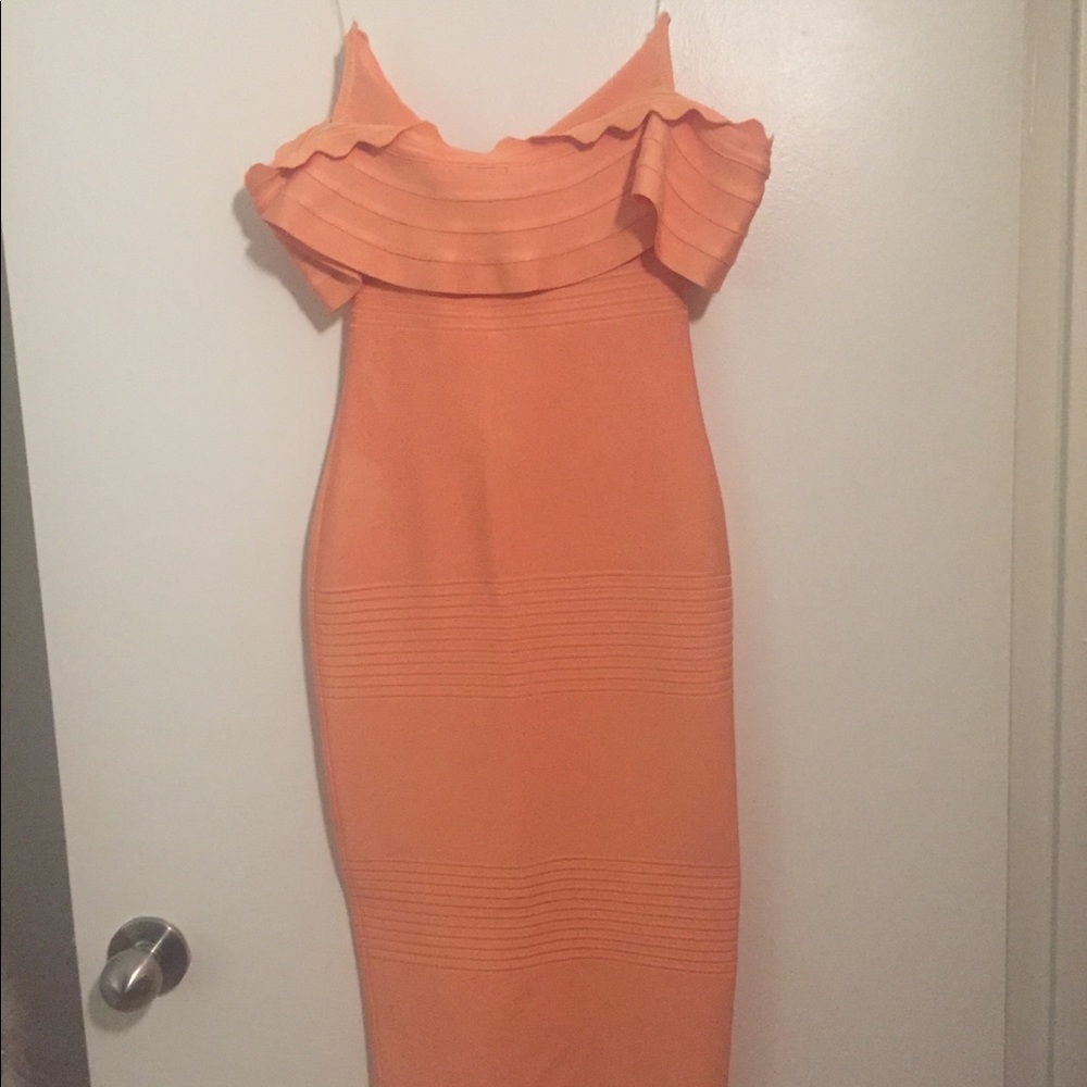 Off the Shoulder House of CB Midi